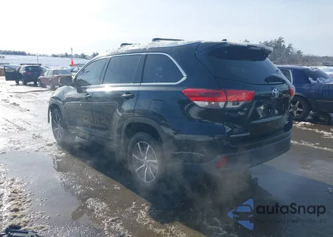 2018 Toyota Highlander Xle from USA, damaged, VIN 5TDJZRFH8JS525205